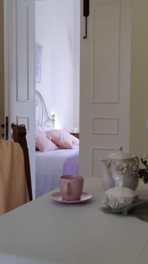 Emy'S Country House Apartment กาสเตลลัมมาเร ดิ สตาเบีย ภายนอก รูปภาพ